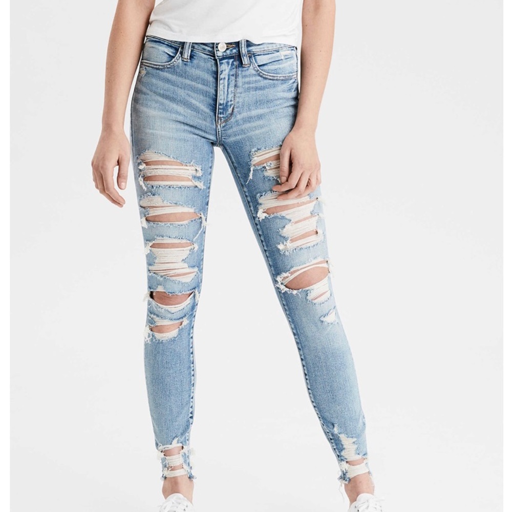 AE High Waisted Ripped Jegging